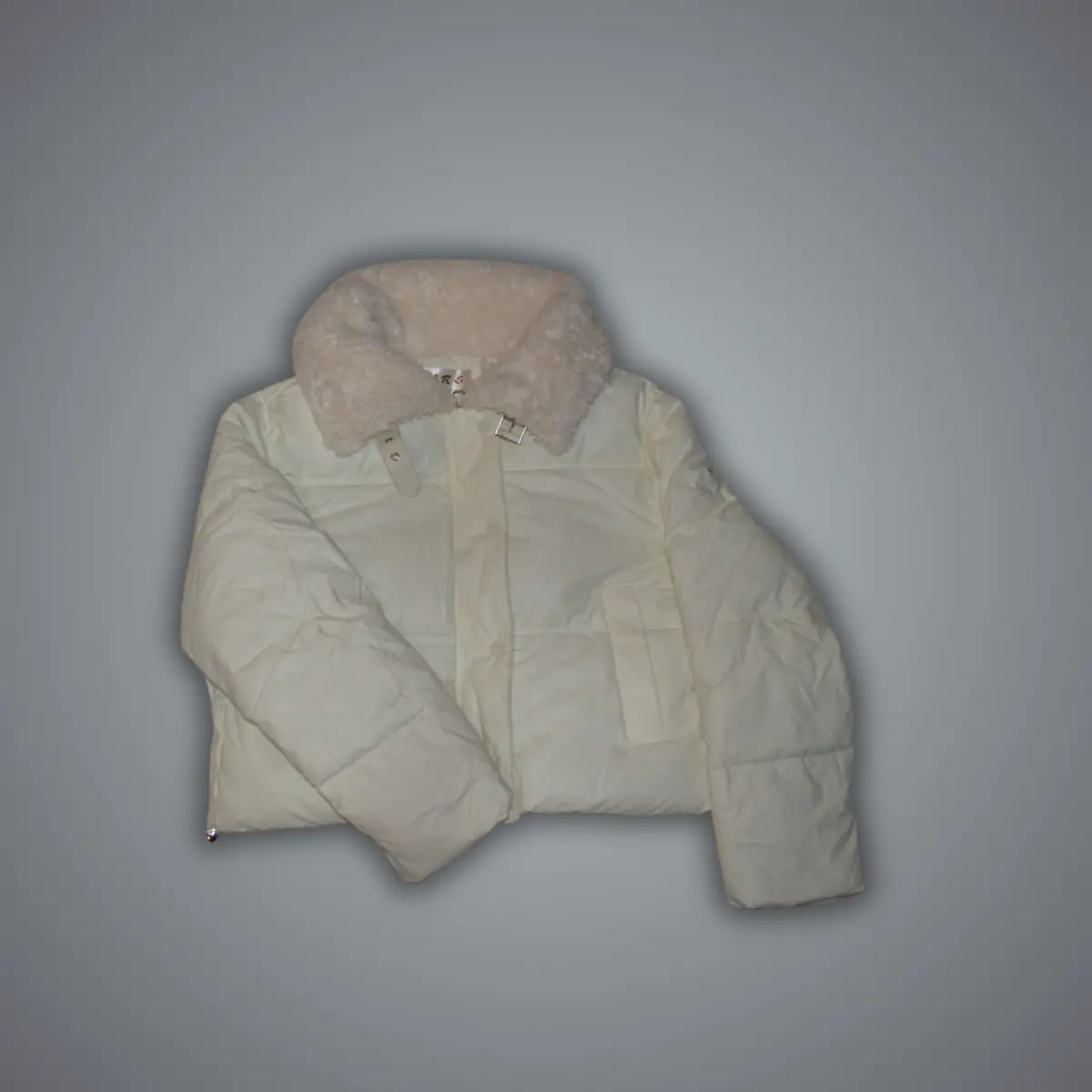 Cream coat with detachable faux fur collar, ivory tone, structured princess seams, elegant silhouette